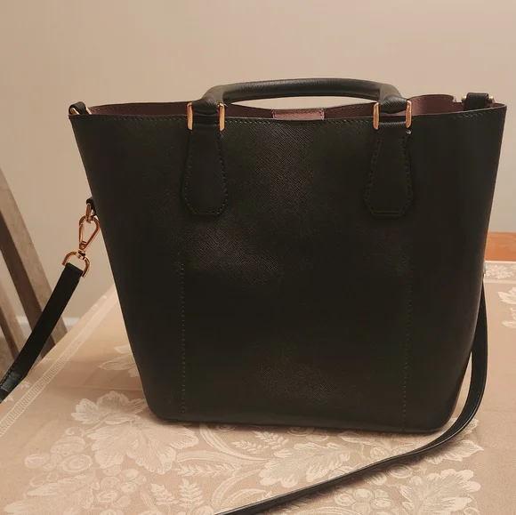 Large Michael Kors Greenwich Satchel (Black) - Picture 5 of 8